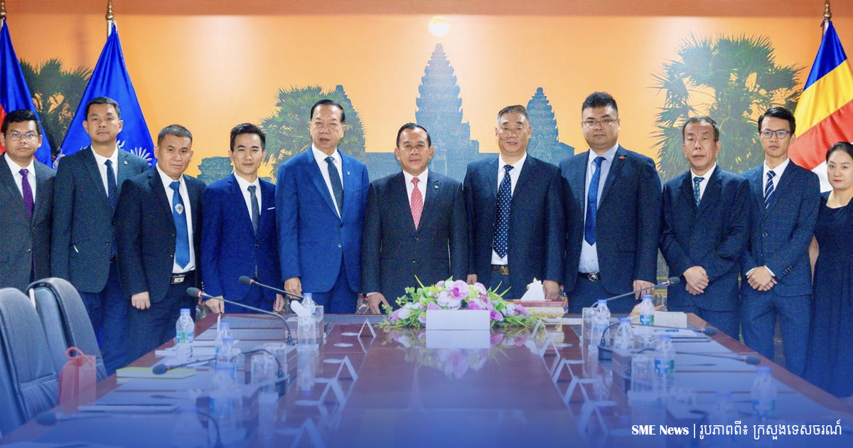 រដ្ឋមន្ត្រីទេសចរណ៍ ស្នើឱ្យសមាគមពាណិជ្ជករហ៊ូប៉ីឈូ ជួយផ្សព្វផ្សាយគោលដៅទេសចរណ៍របស់កម្ពុជា ពិសេសខេត្តសៀមរាប និងខេត្តព្រះសីហនុ 